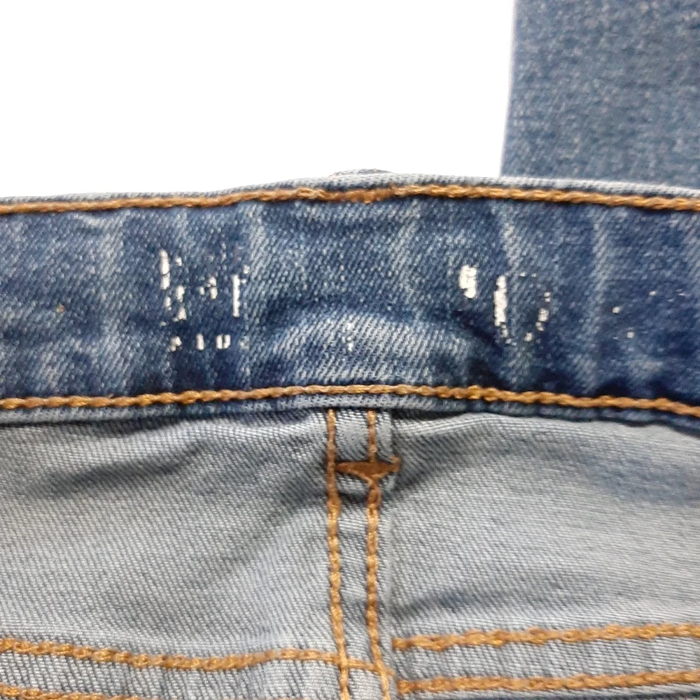 GAP Straight Leg Built-In Flex Blue Jeans